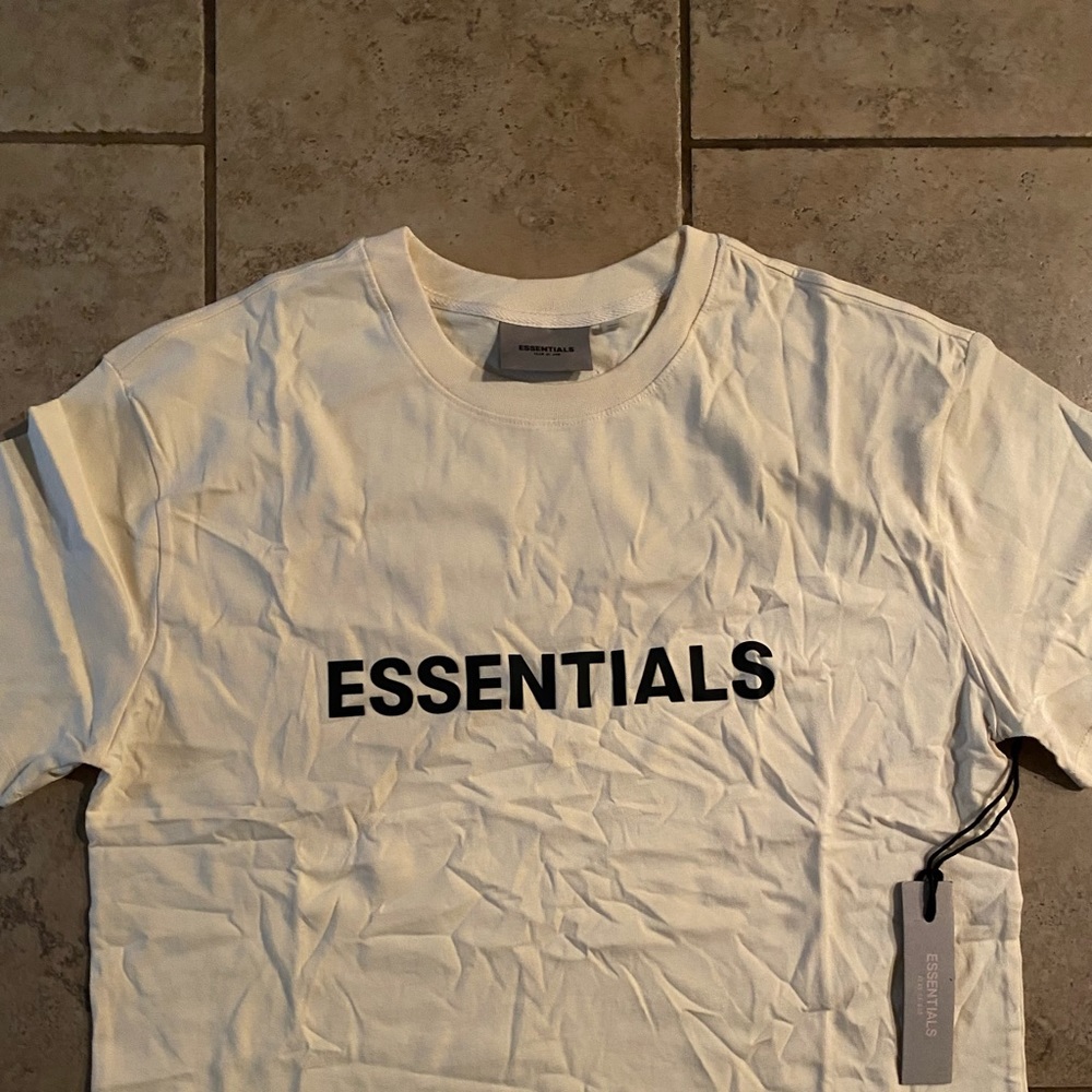 Fear Of God Essentials T Shirt Yellow Size Medium